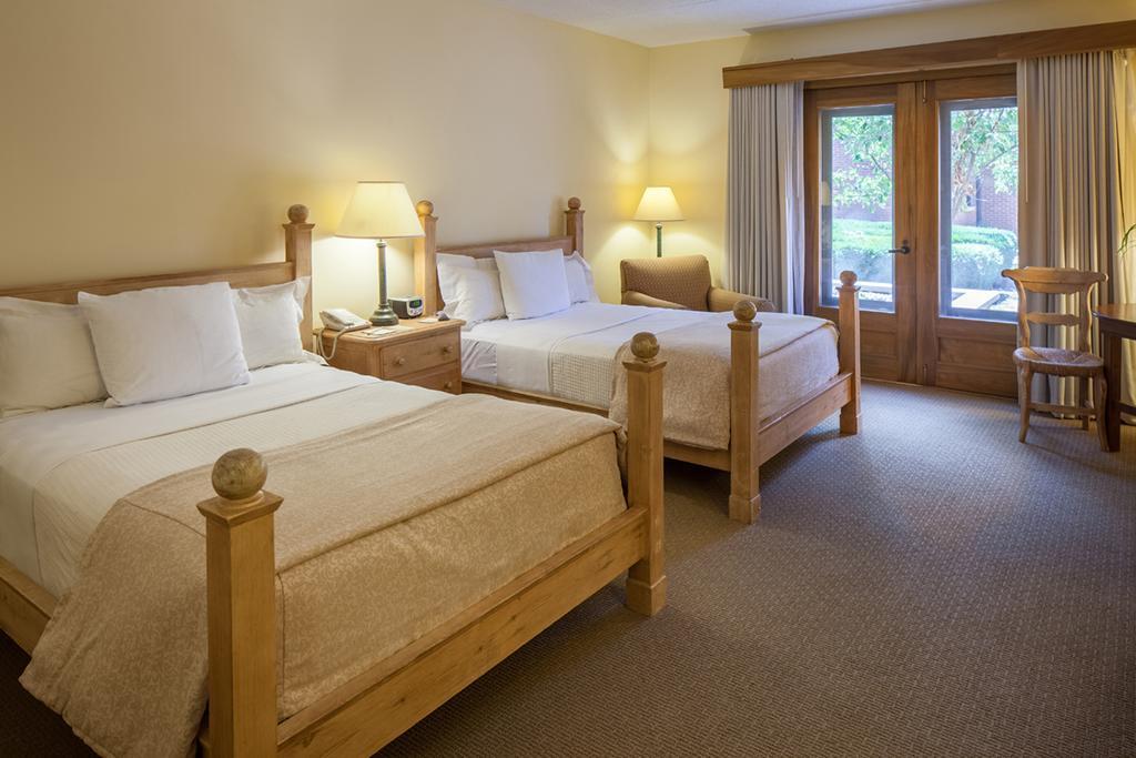 New Harmony Inn Resort And Conference Center Екстер'єр фото